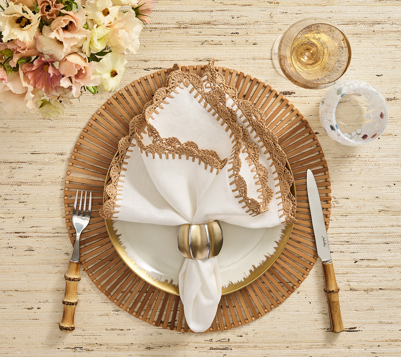 Shell Edge Napkins (Set of 4)